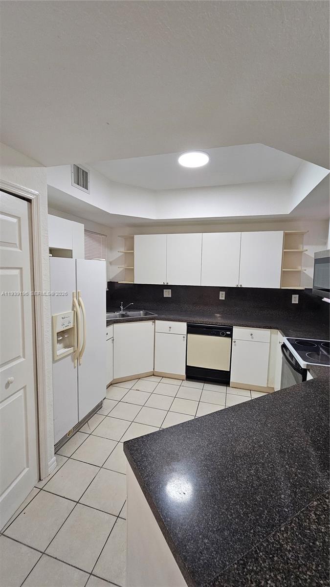 ABEL HOMES AT KEYS WINDS - Residential Lease
