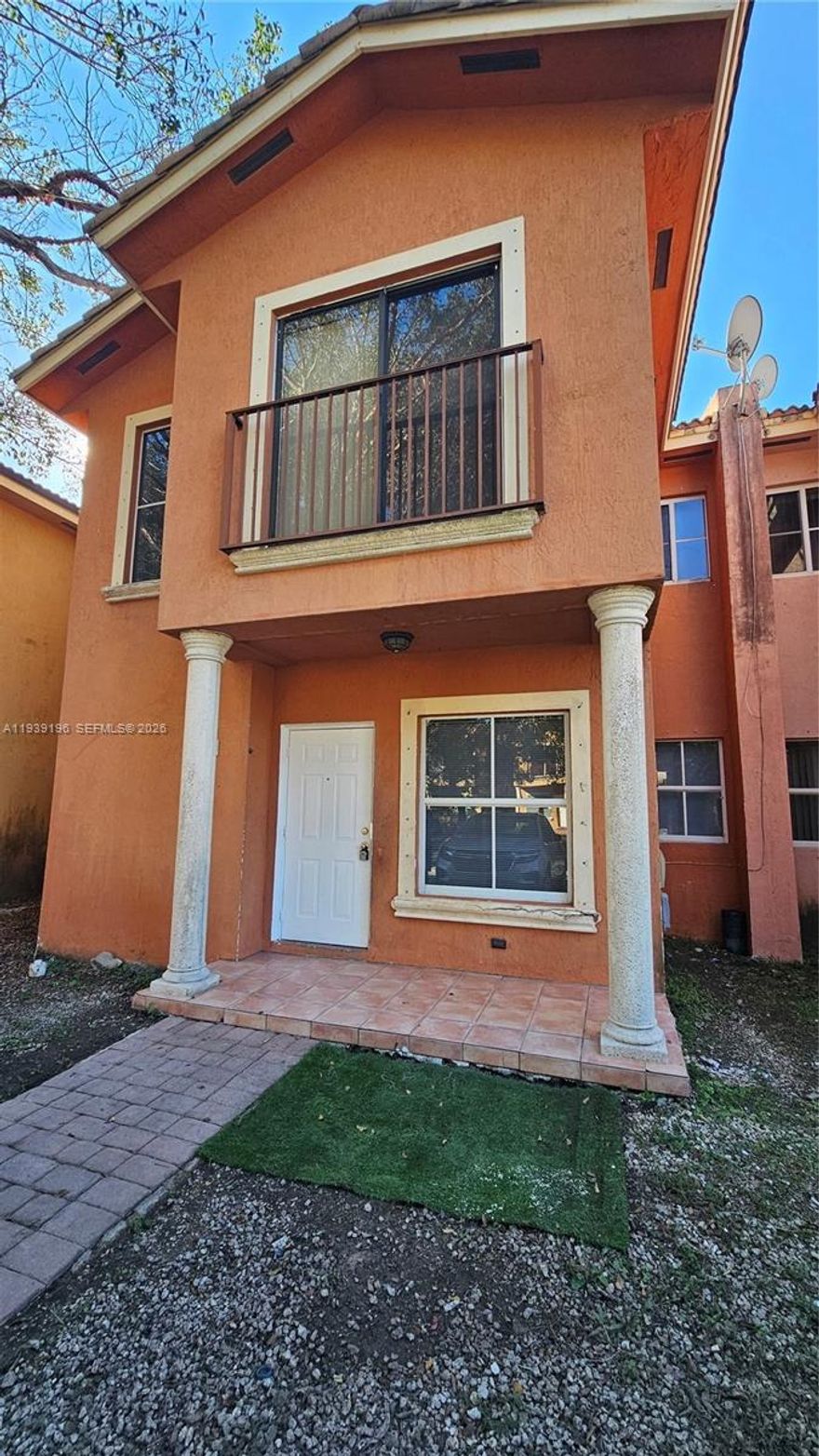 No HOA approval required, and move-in is immediate! Move into this beautiful townhome today, complete with a fenced patio and two parking spaces. It features tile flooring and carpeted stairs. Conveniently located near the main highway, Walmart, Home Depot, Lowe's, and numerous restaurants.
