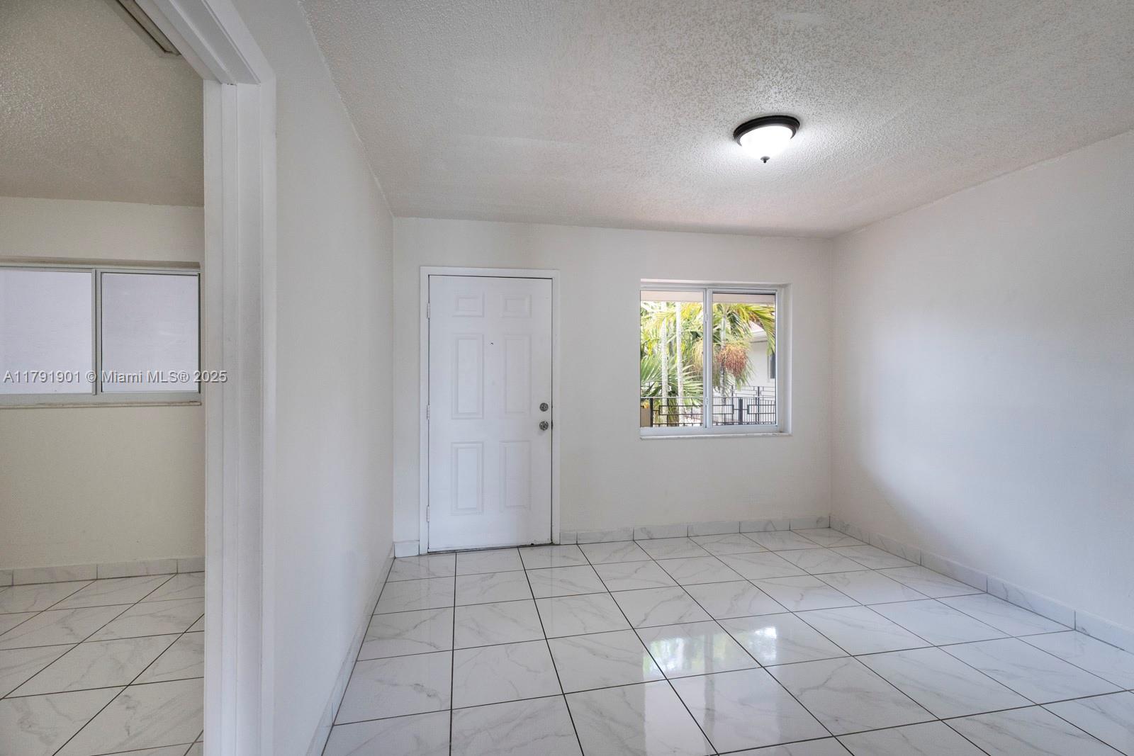 11501 NW 2nd St 207