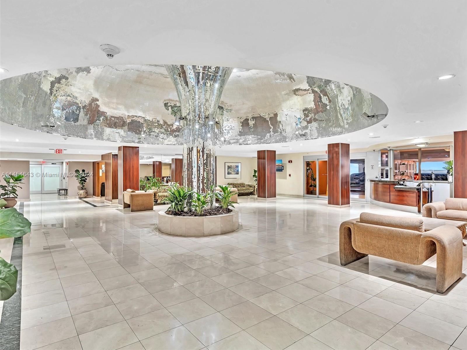 MIRASOL OCEAN TOWERS COND - Residential