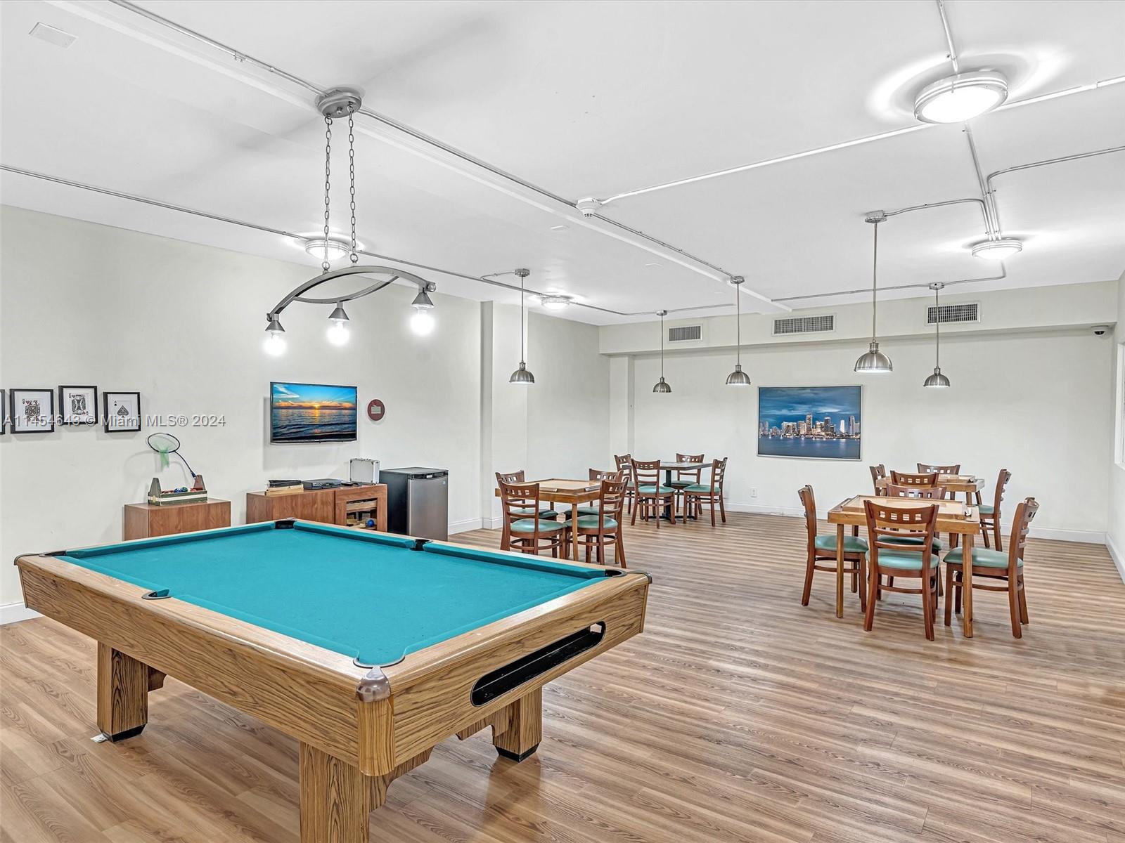 MIRASOL OCEAN TOWERS COND - Residential