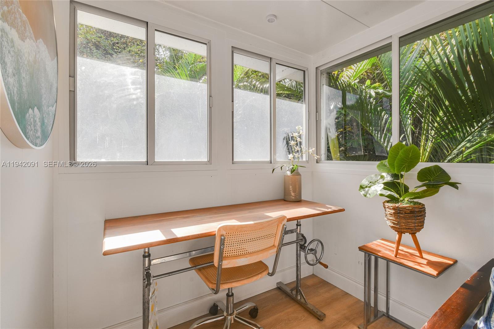 PLANTATION VILLAS CONDO F - Residential