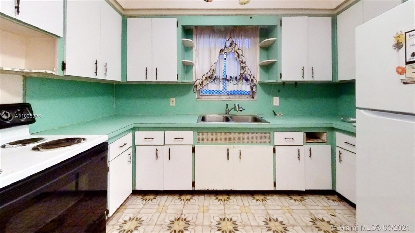 SUNSHINE VILLAGE - Residential