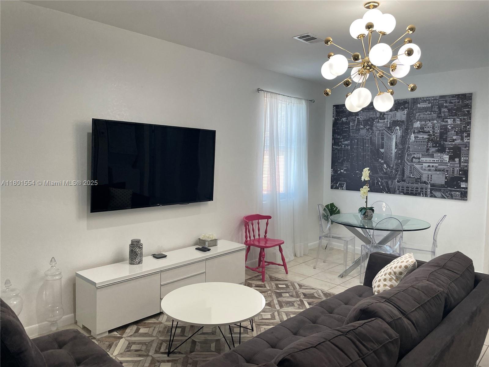 Rental Property at 4615 N Miami Ave F, Miami, Broward County, Florida - Bedrooms: 2 
Bathrooms: 1  - $3,500 MO.