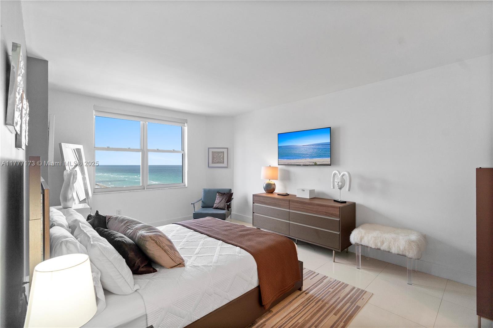 HEMISPHERES CONDO - Residential