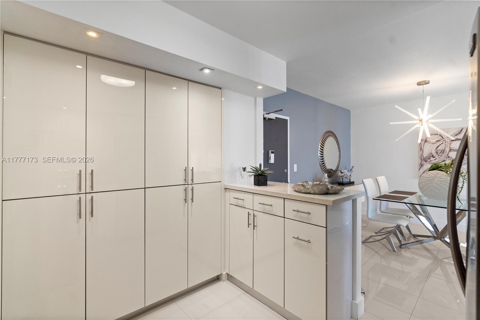 HEMISPHERES CONDO - Residential