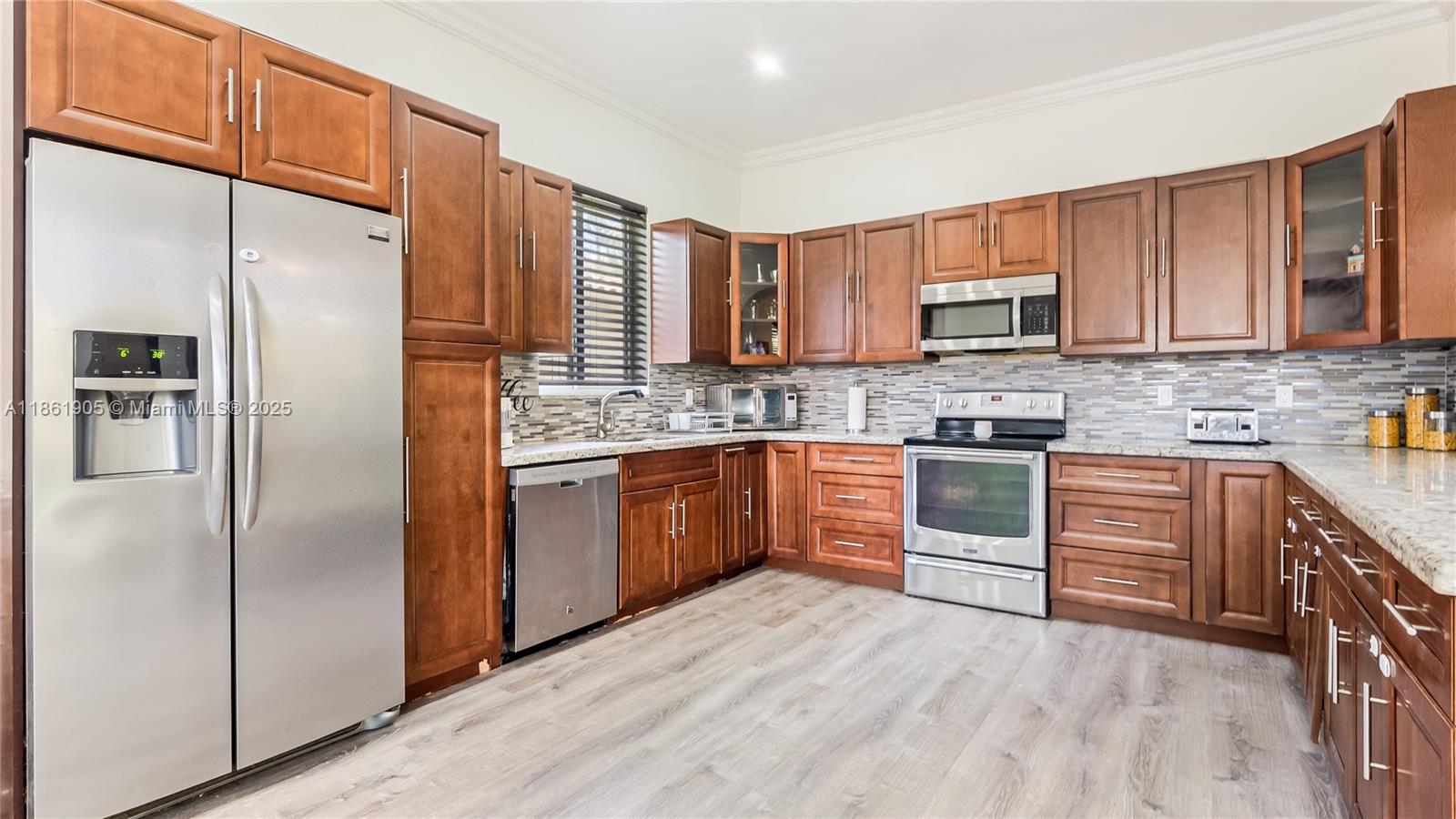 Welcome to your new home in the sought-after community of Bellagio at Vizcaya. This two-story 4 bedroom, 2.5 bath residence offers vaulted ceilings, a bright open layout, and an updated kitchen with granite countertops, stainless steel appliances, and plenty of storage. Upstairs you’ll find all four bedrooms, including a spacious primary suite with a walk-in closet. Step outside to a private backyard oasis with jacuzzi and deck, perfect for relaxing or entertaining. The gated community features resort-style amenities including a clubhouse, pool, fitness center, playground, and more, all conveniently located near top-rated schools, shopping, dining, and major highways. Seller credits available toward buyer’s closing costs and prepaids.