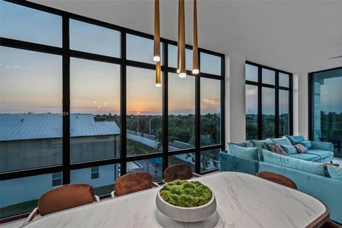 Condominium in Melbourne Beach FL 3031 Hafen Lane Ln 1.jpg