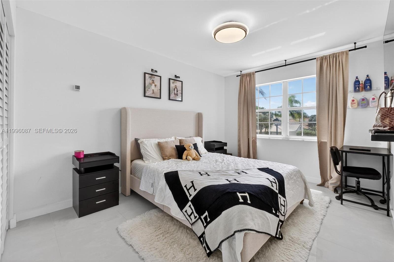 LAKES AT BOCA RATON PAR K - Residential