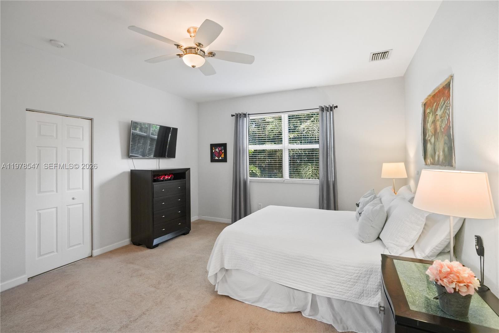 KENDALL COMMONS RESIDENTI - Residential