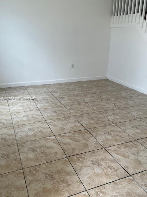 648 SE 32ND AVE 648