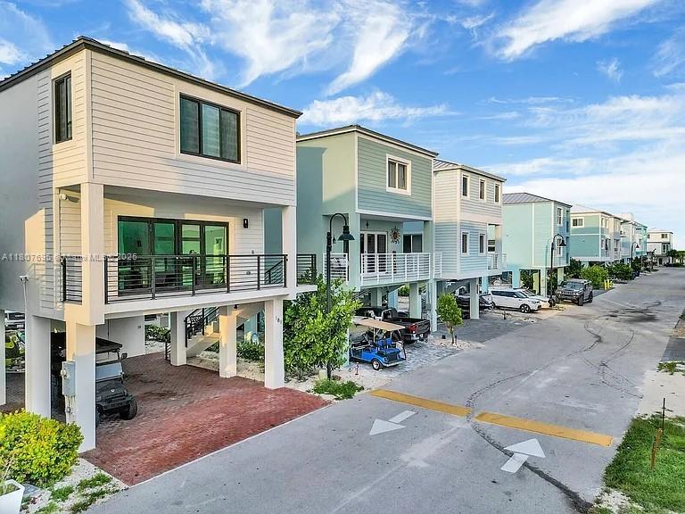 Property for Sale at 94825 Overseas Hwy, Key Largo, Monroe County, Florida - Bedrooms: 3 
Bathrooms: 2  - $1,050,000
