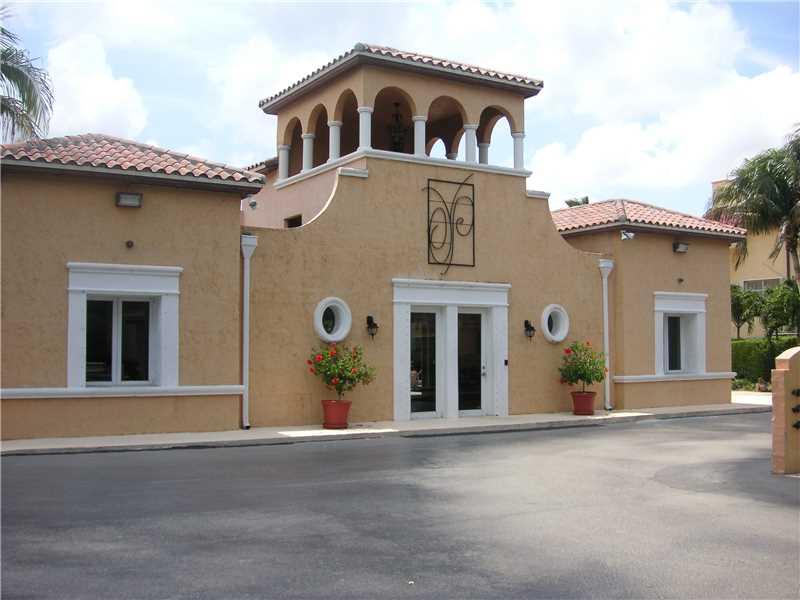 TWO STORY UNIT ON SECOND FLOOR WITH VIEW OF TENNIS COURT AND POOL/CLUBHOUSE. GATED COMMUNITY WITH POOL, COMMUNITY PARK, TENNIS COURT, CLUBHOUSE/GYM. GREAT LOCATION CONVENIENT TO DADELAND, METRORAIL, UM AND PINECREST SCHOOLS. OWNER WILL CONSIDER 10 MONT H LEASE. AVAILABLE FOR MOVE-IN 8/26/2015.