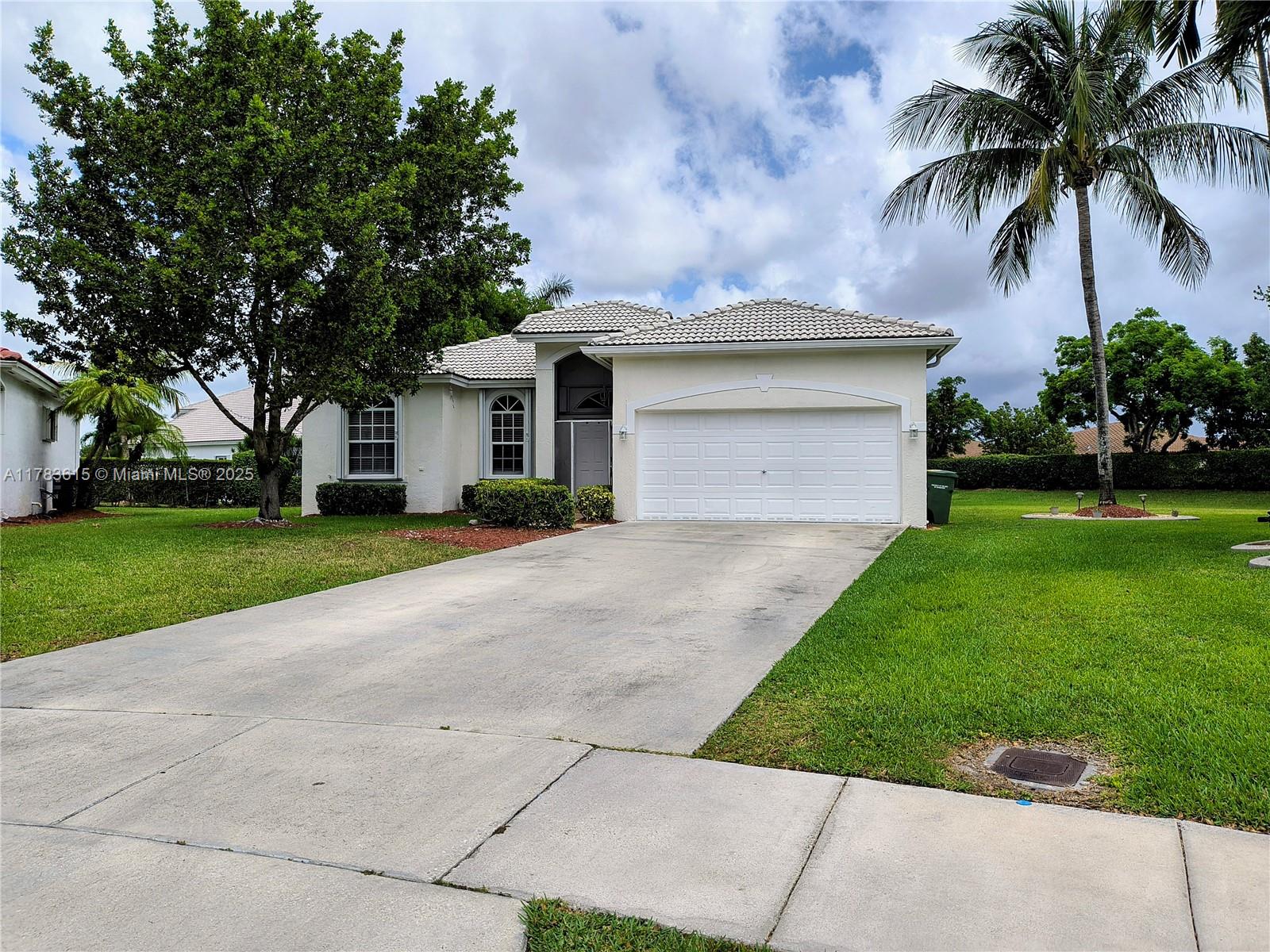 Property for Sale at 440 Se 25th Dr, Homestead, Miami-Dade County, Florida - Bedrooms: 3 
Bathrooms: 2  - $496,000