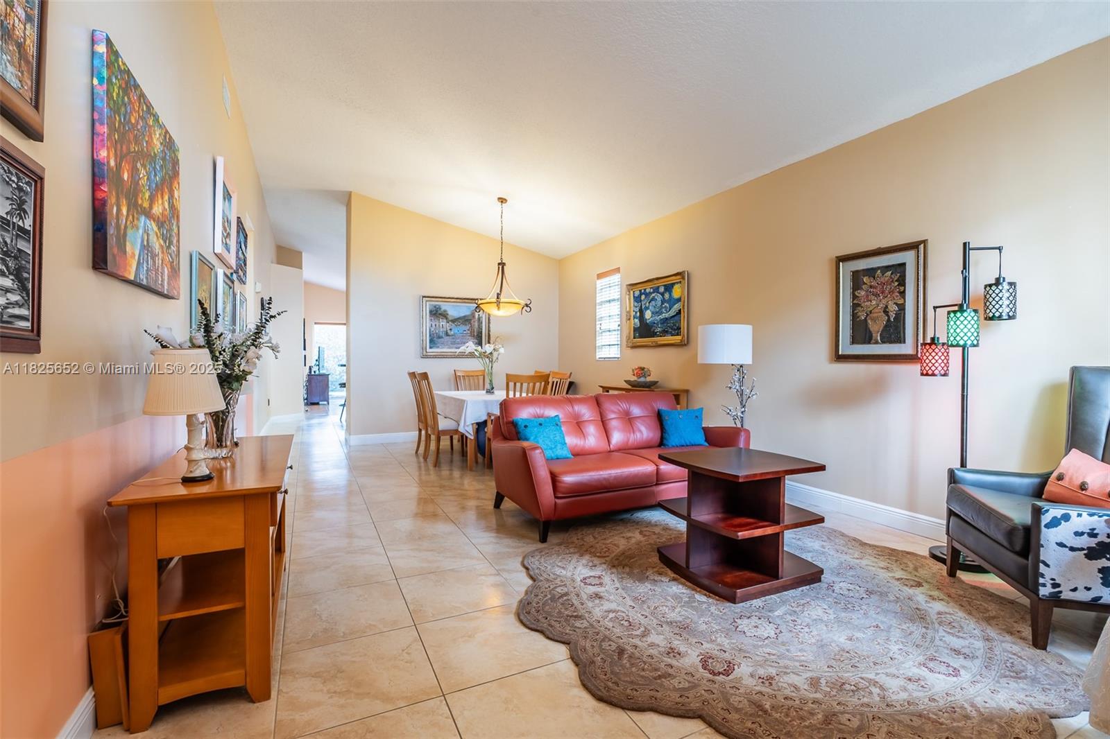 5305 NW 126th Dr, Coral Springs, FL, 33076/$665,000 2 5305 NW 126th Dr