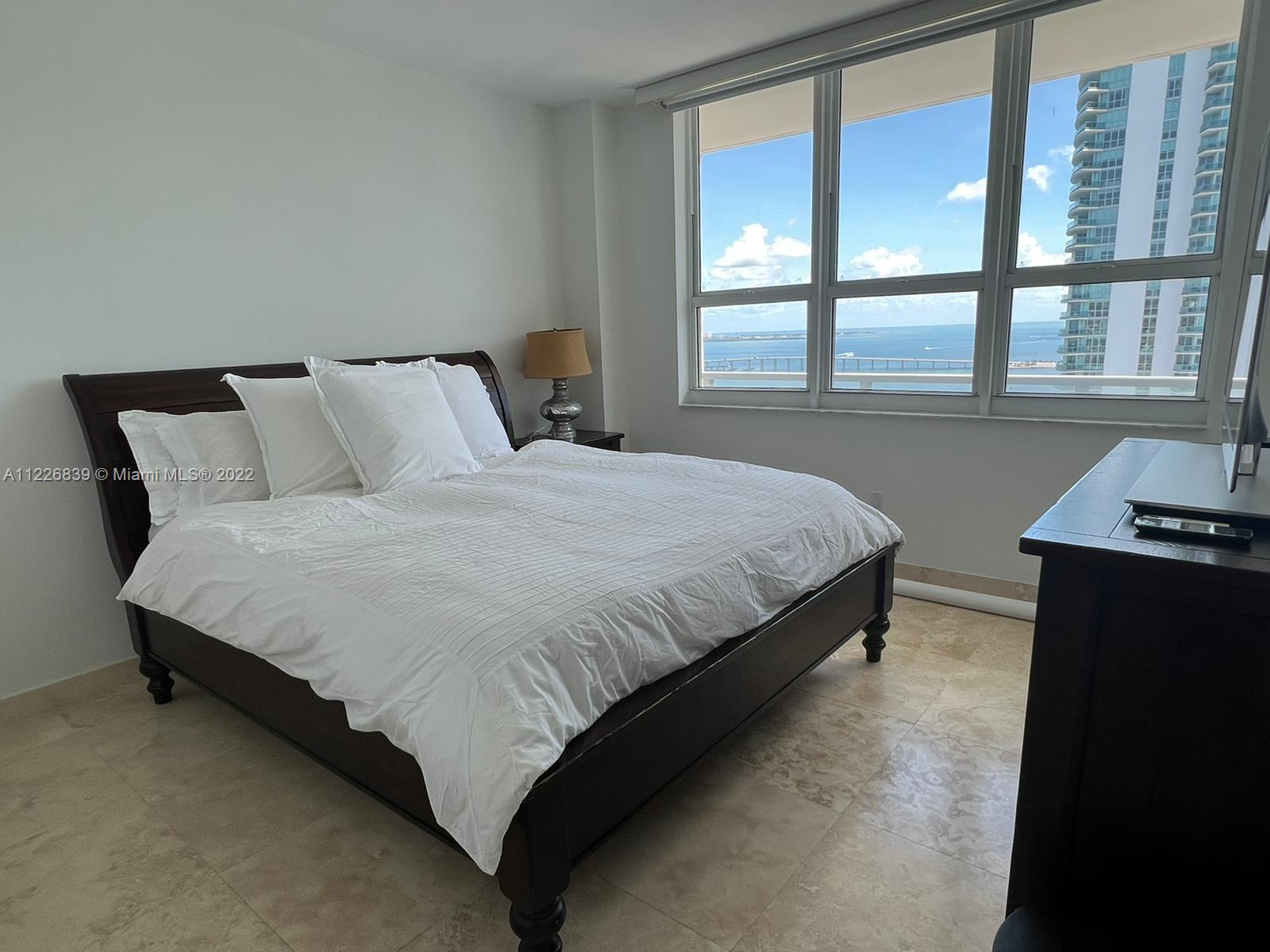 THE MARK ON BRICKELL COND - Residential Lease