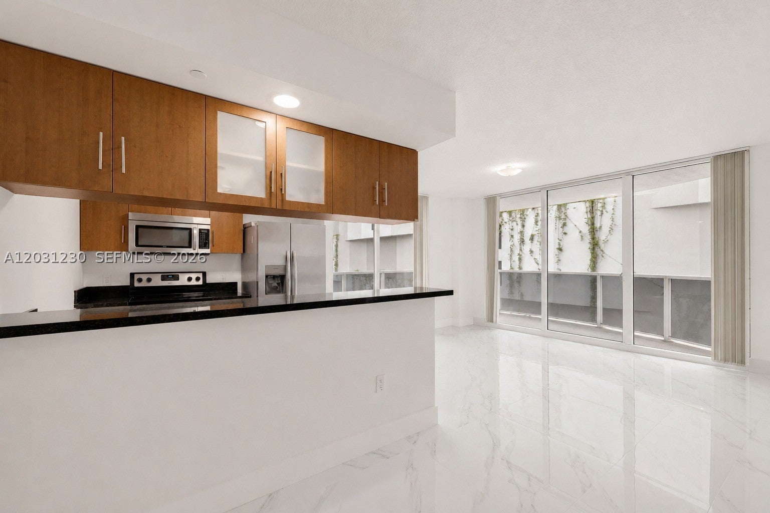 601 NE 23rd St 706