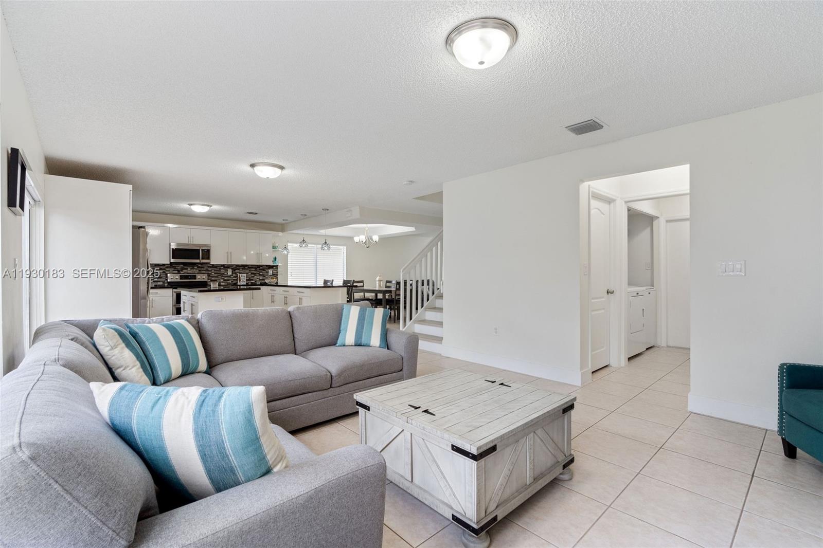 OAK CREEK NORTH - Residential