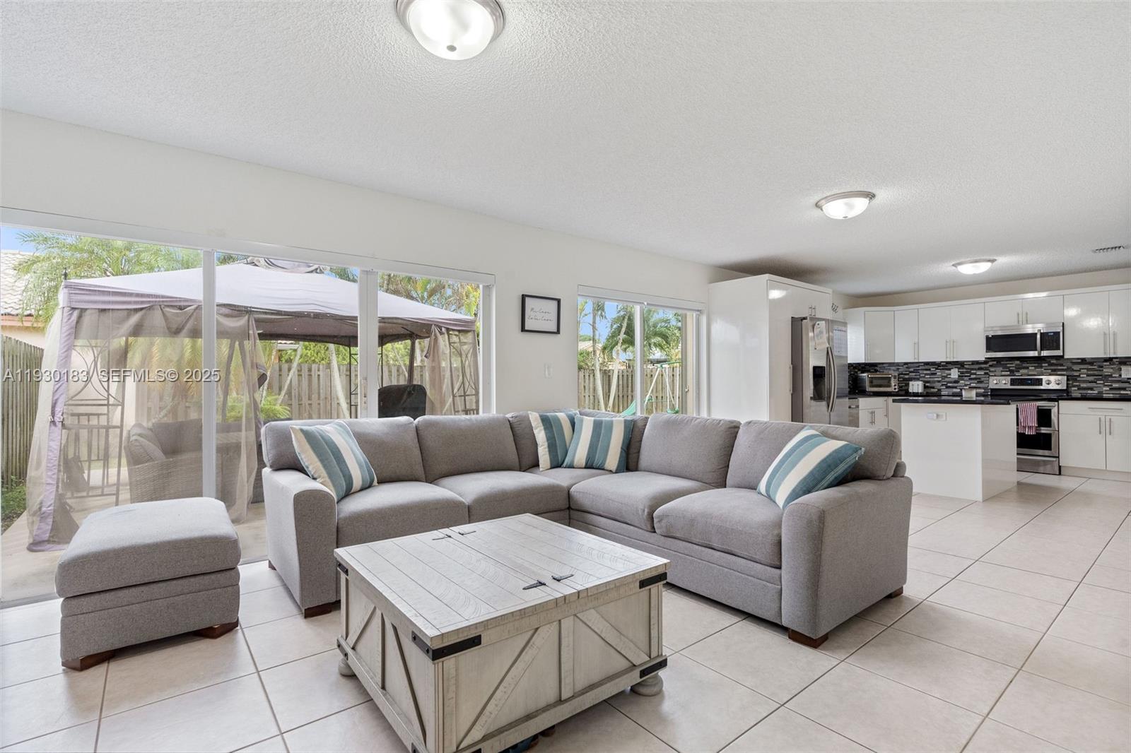 OAK CREEK NORTH - Residential