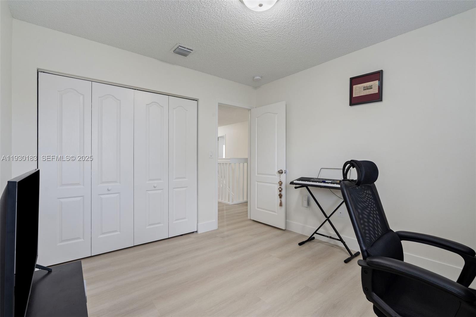 OAK CREEK NORTH - Residential