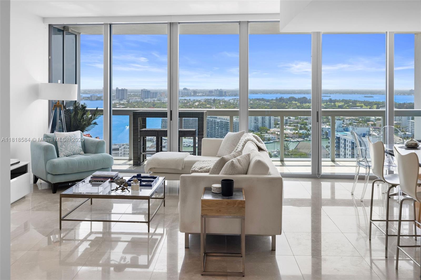 NORTH CARILLON BEACH COND - Residential