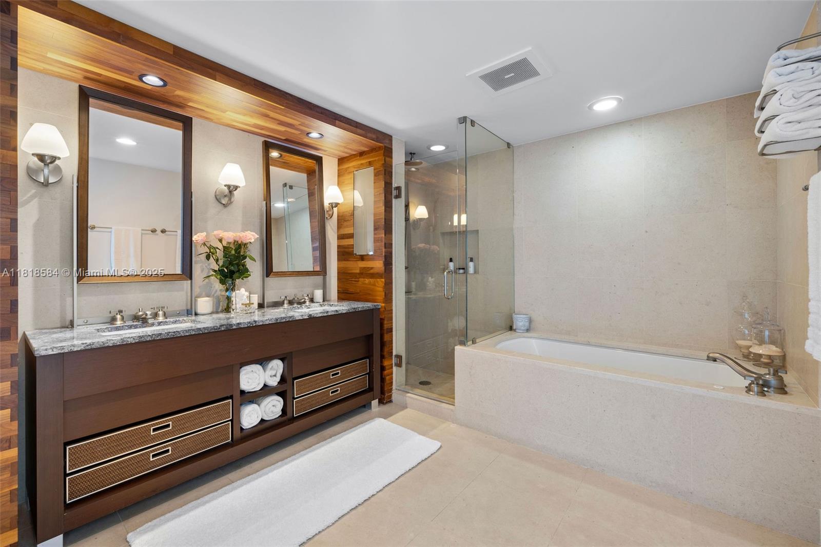 NORTH CARILLON BEACH COND - Residential