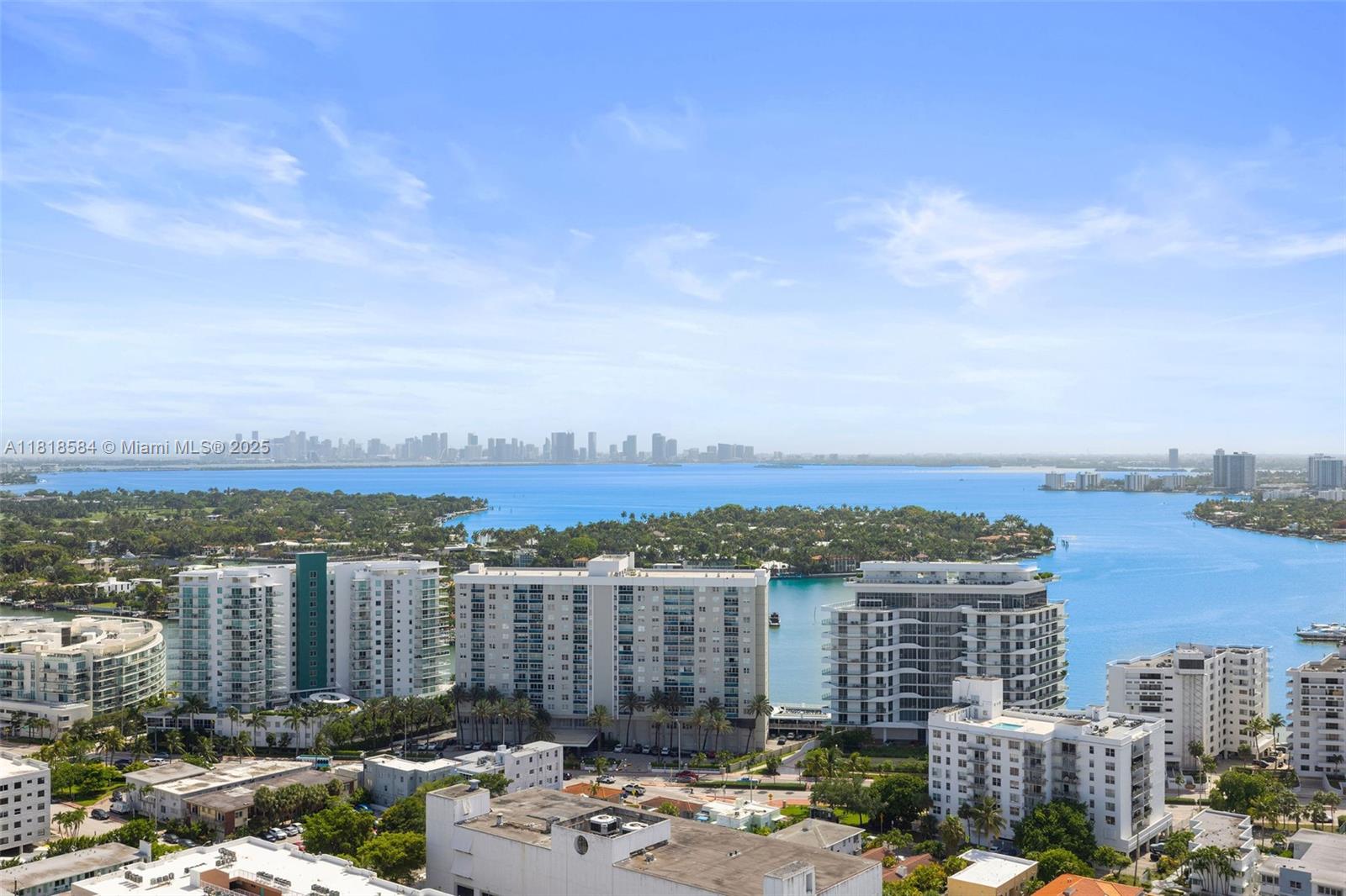 NORTH CARILLON BEACH COND - Residential