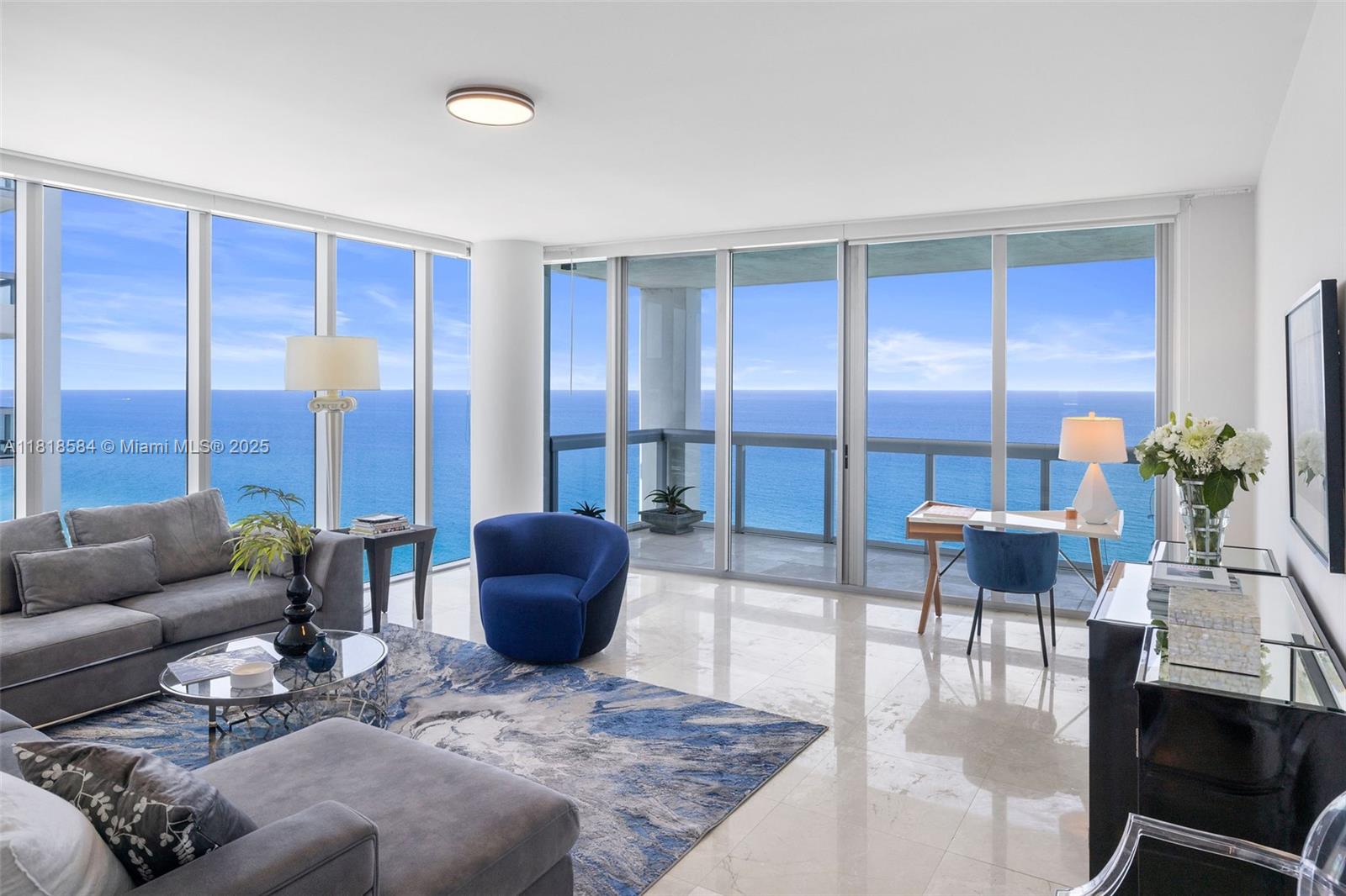 6899 Collins Ave 2707