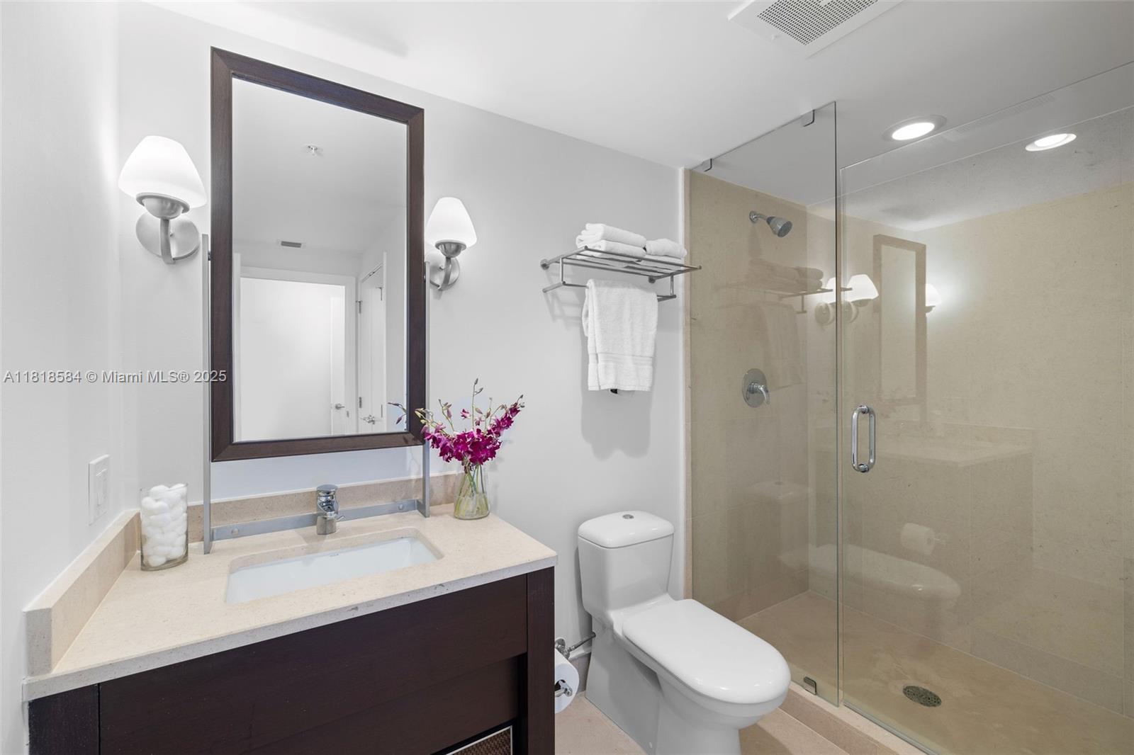 NORTH CARILLON BEACH COND - Residential