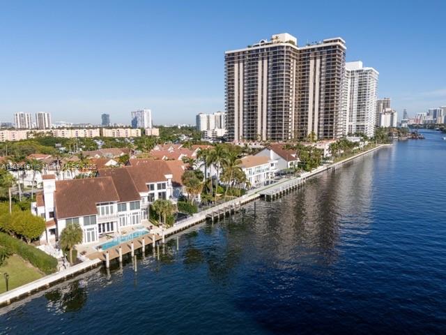 AVENTURA 9TH ADDN - Residential