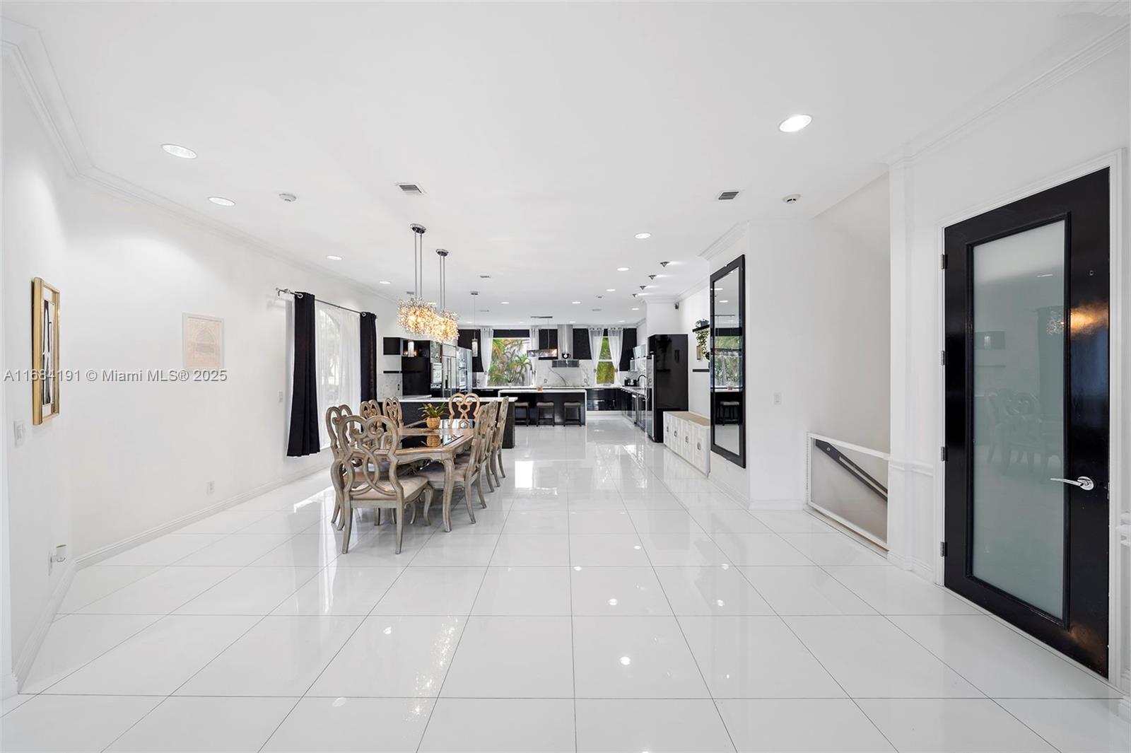 AVENTURA 9TH ADDN - Residential
