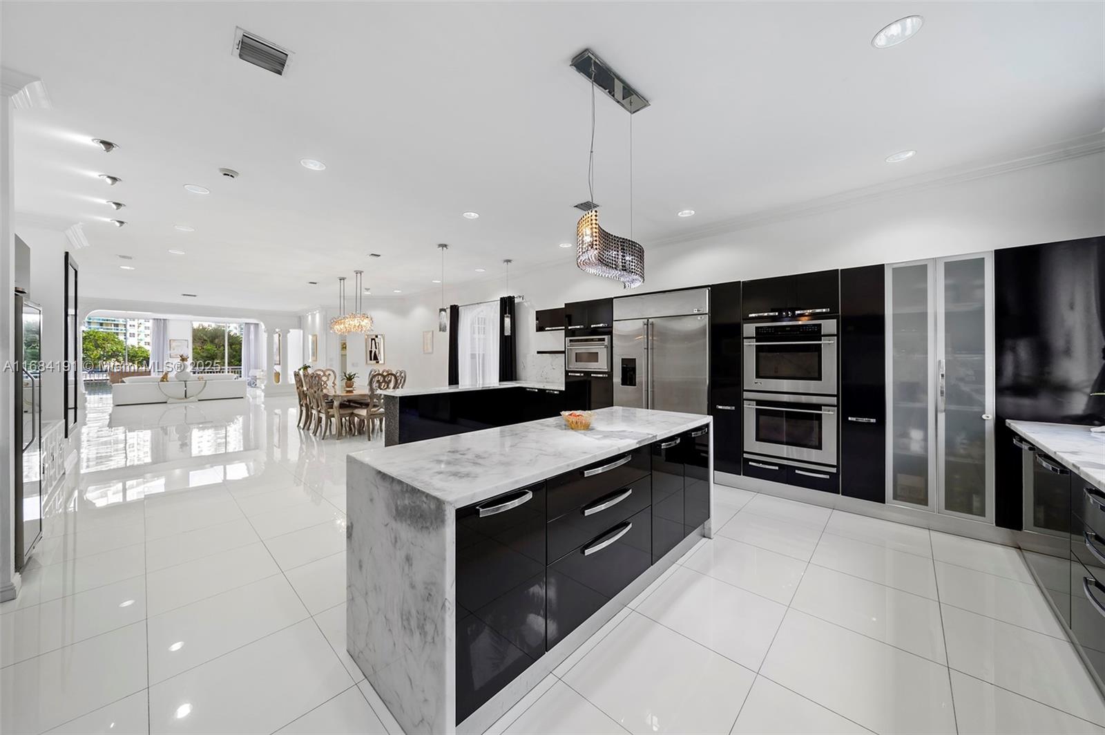 AVENTURA 9TH ADDN - Residential