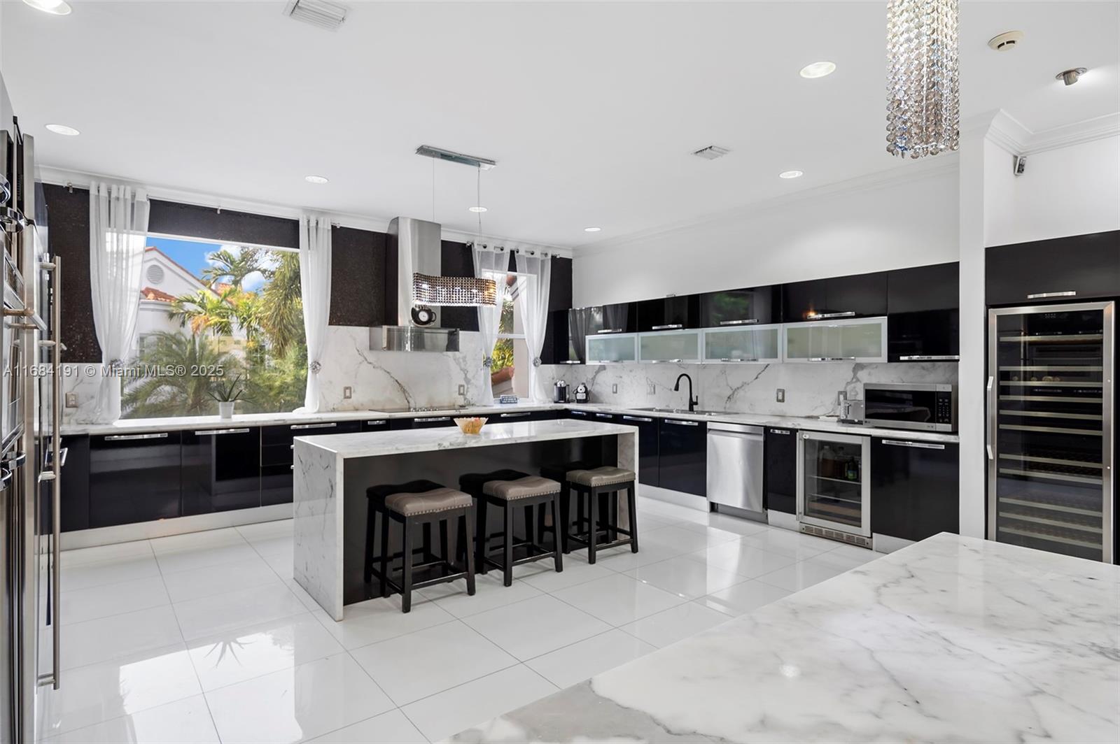 AVENTURA 9TH ADDN - Residential