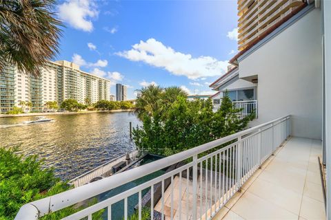 A home in Aventura