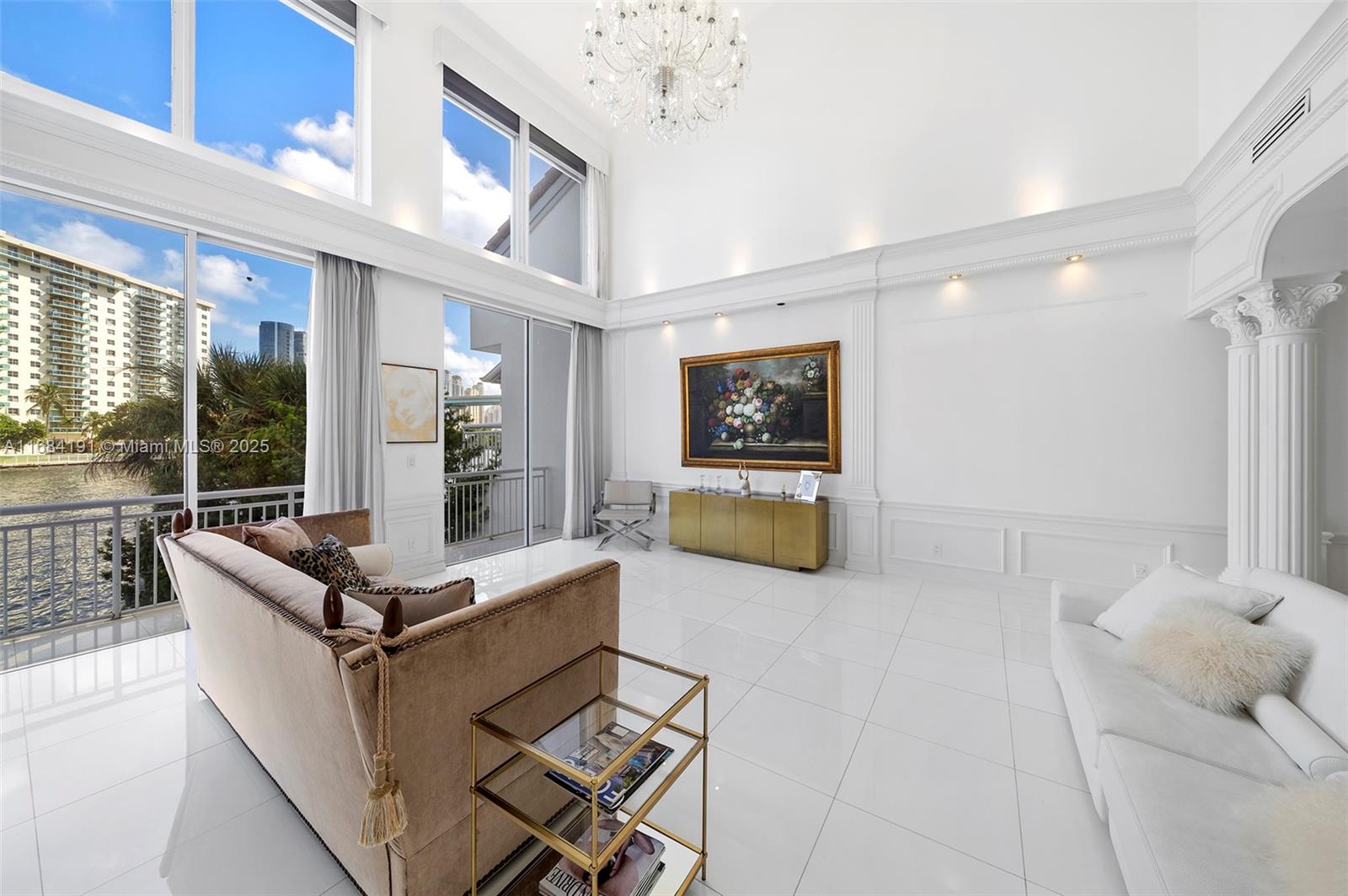 AVENTURA 9TH ADDN - Residential