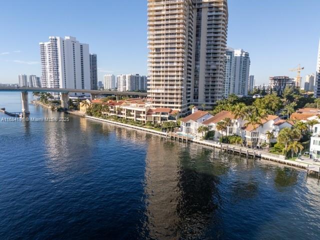 AVENTURA 9TH ADDN - Residential