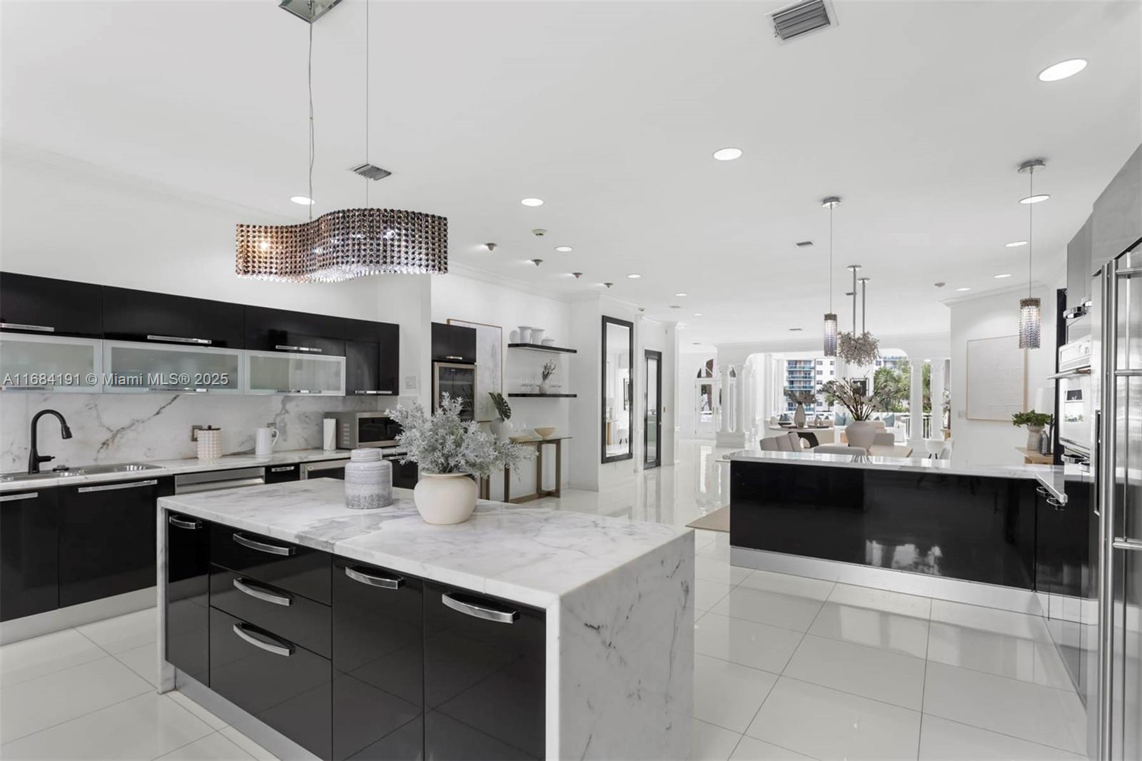 AVENTURA 9TH ADDN - Residential