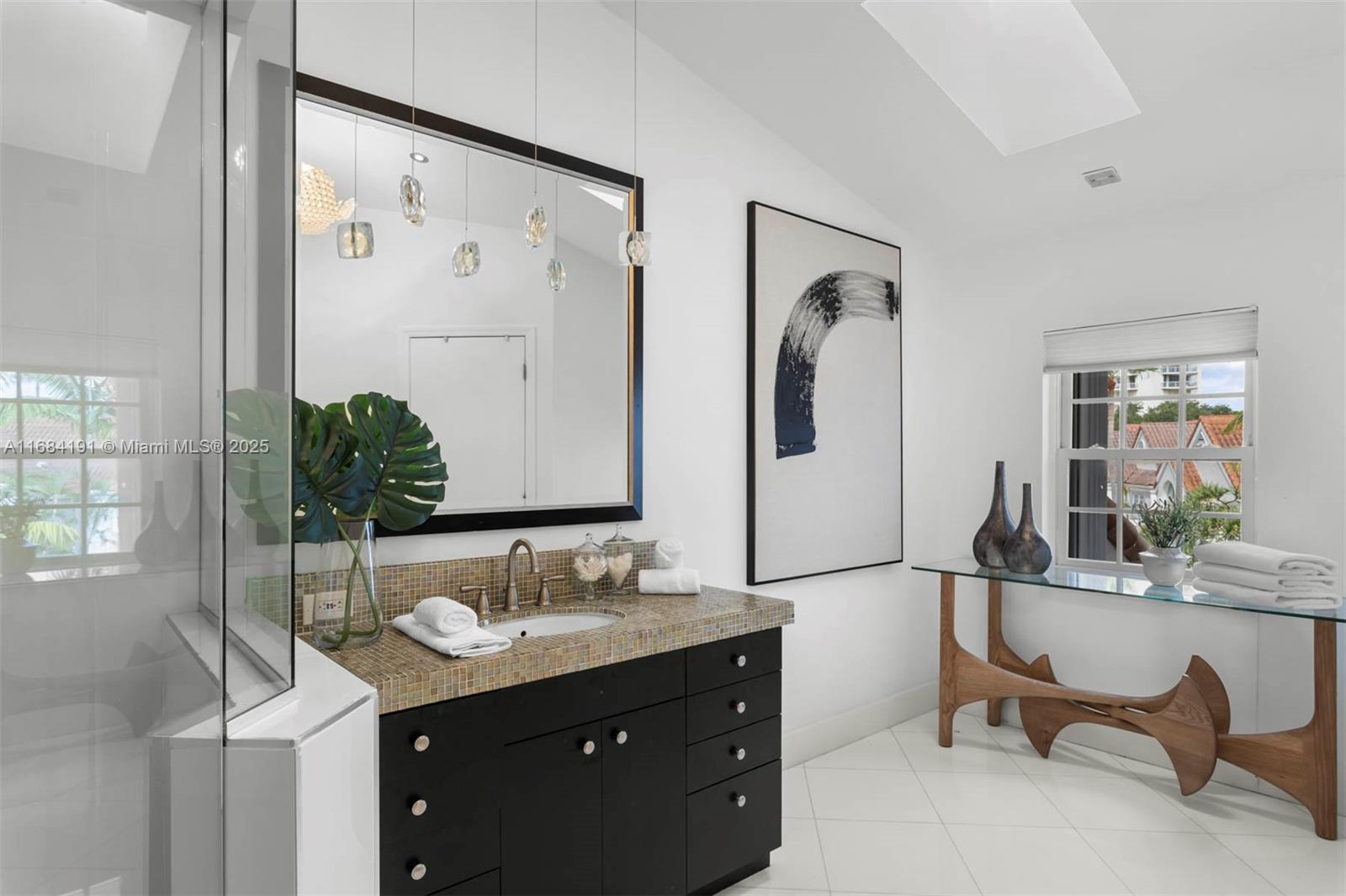 AVENTURA 9TH ADDN - Residential