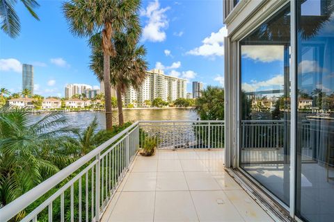 A home in Aventura