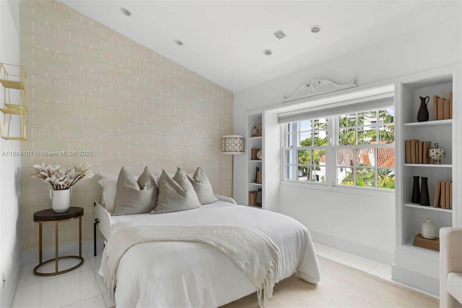 AVENTURA 9TH ADDN - Residential