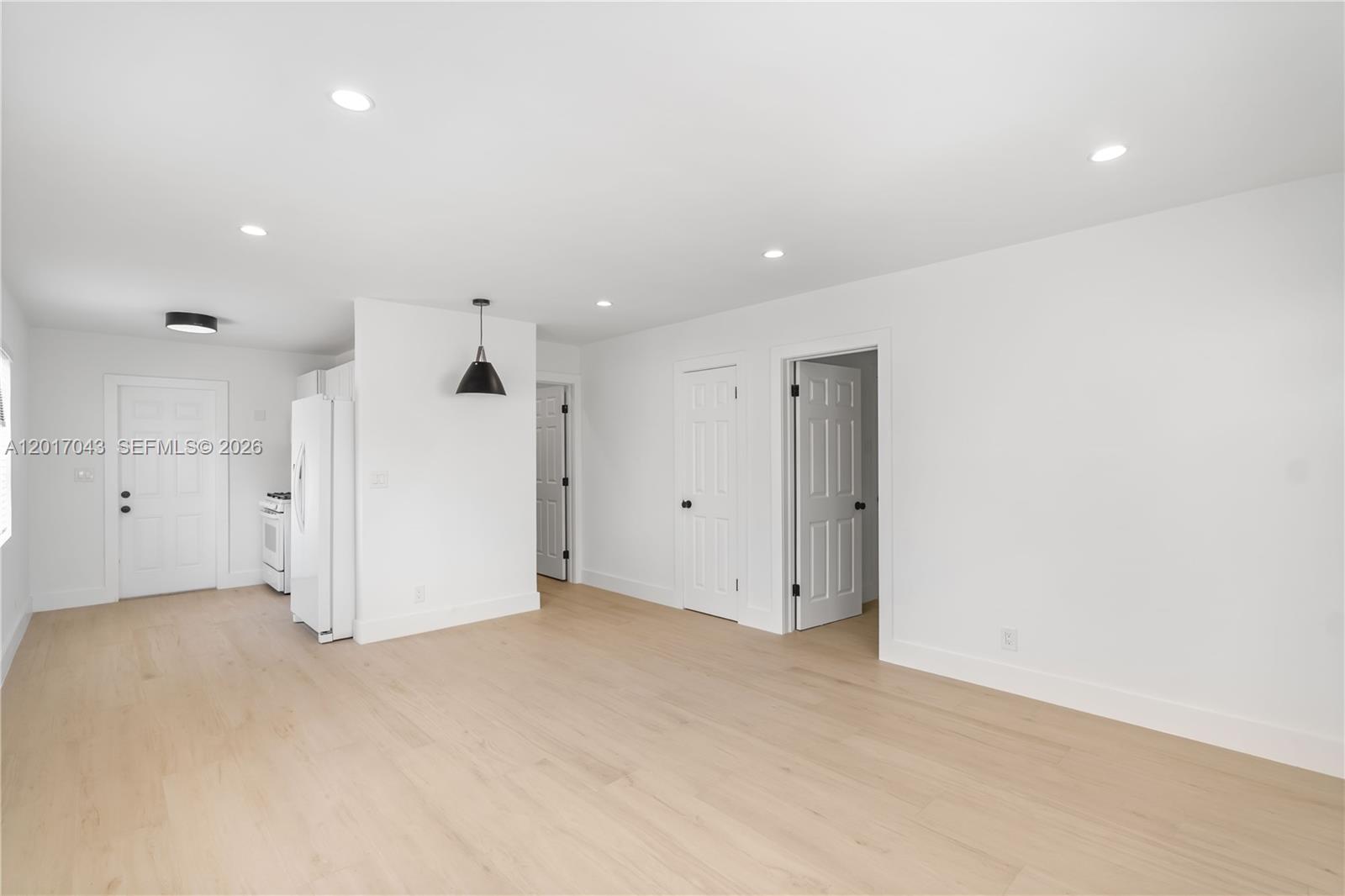 ATLANTIC SHORES DIXIE HIG - Residential Lease