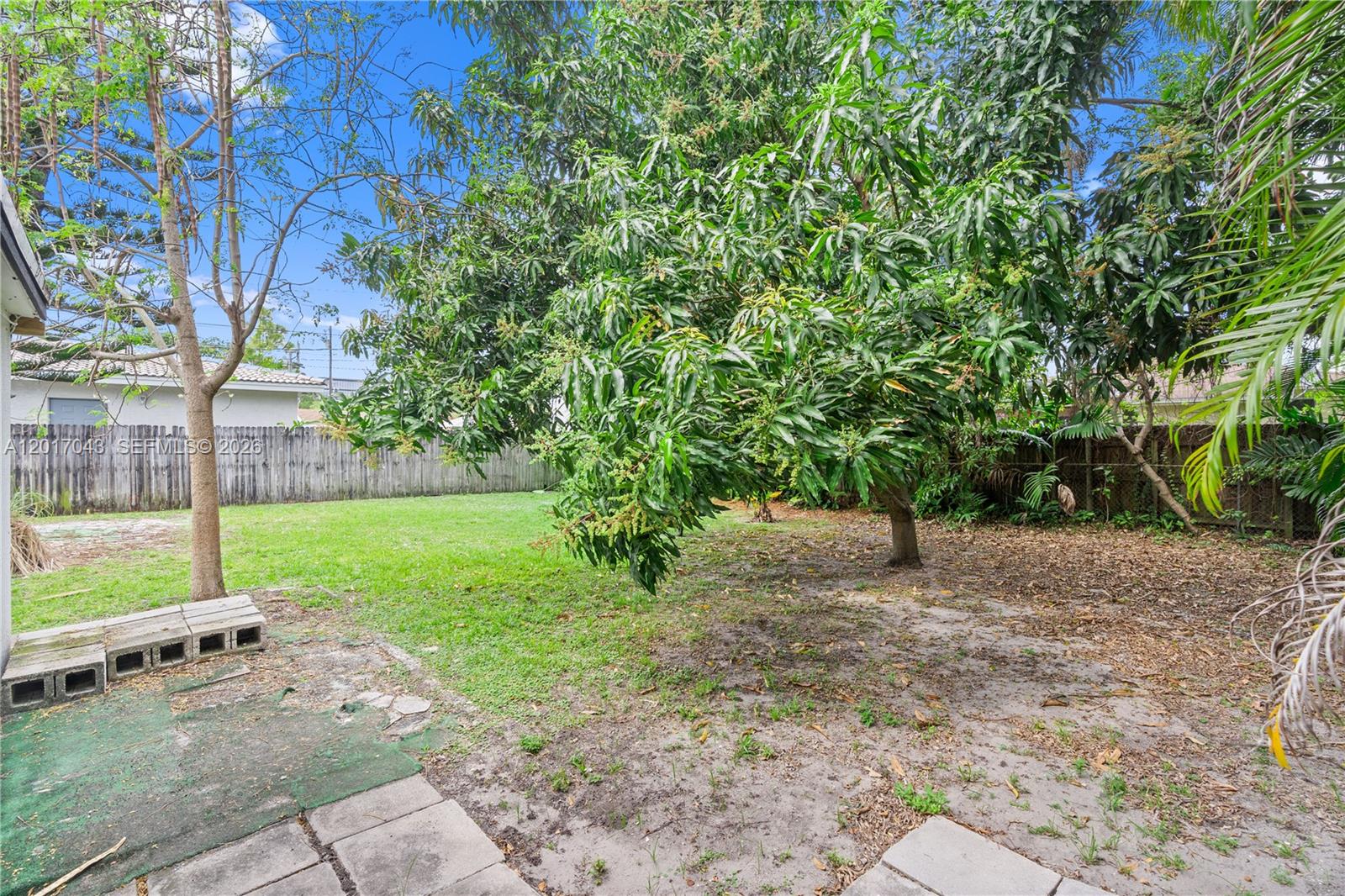 ATLANTIC SHORES DIXIE HIG - Residential Lease