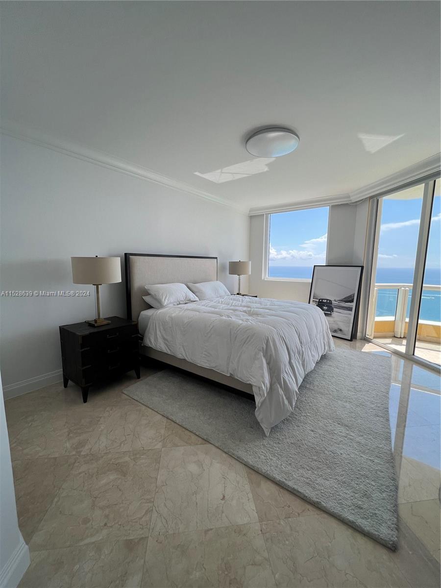 ACQUALINA OCEAN RESIDENCE - Residential