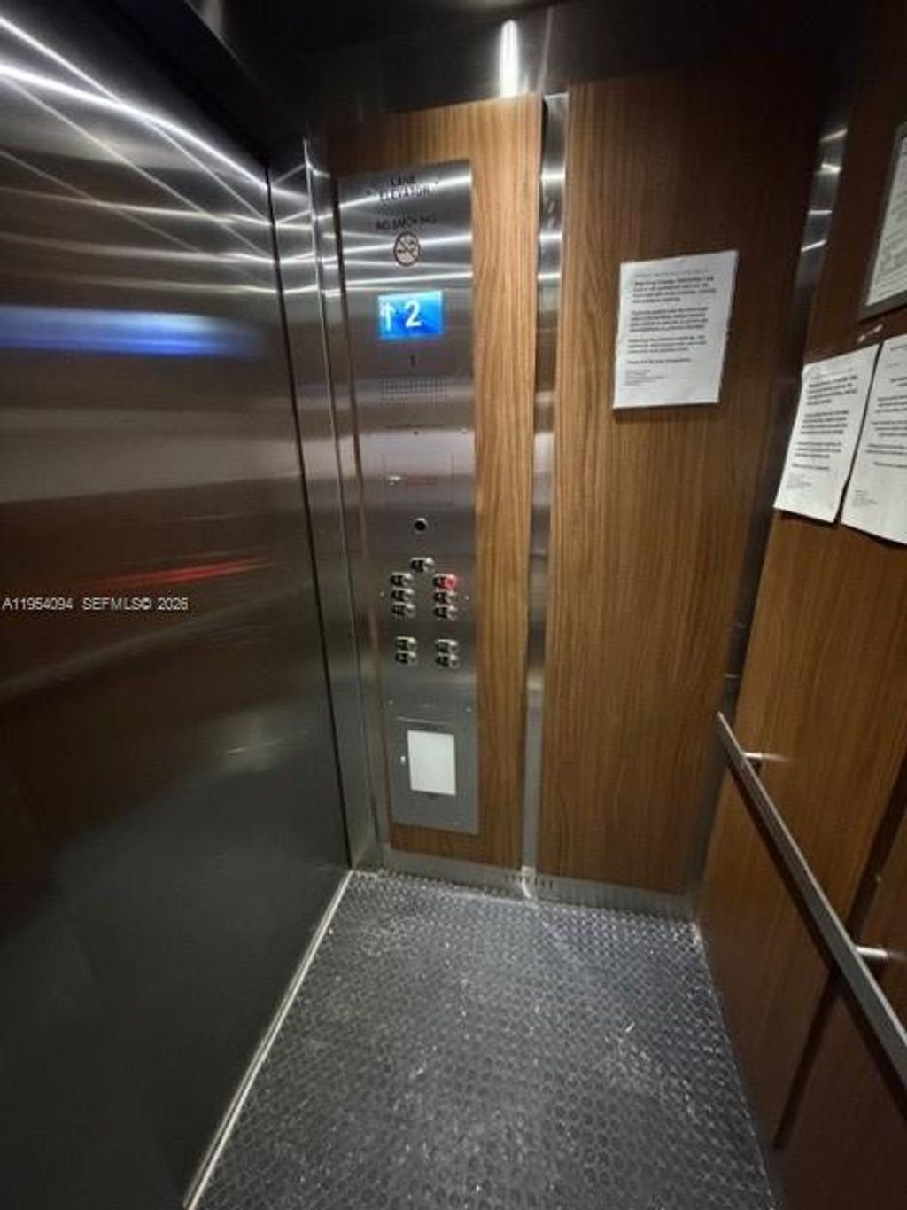 Photo of 319 NE 14th Ave #607, Hallandale Beach, FL 33009 (MLS # A11954094)