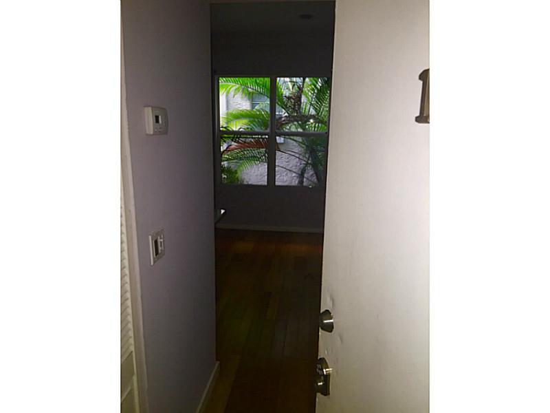 1218 DREXEL CONDO - Residential Lease