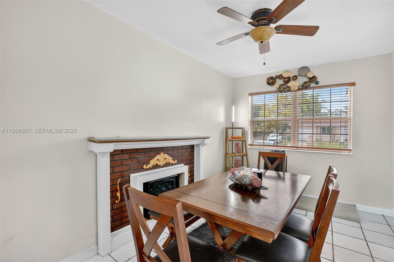 LUCKY STAR ESTATES - Residential