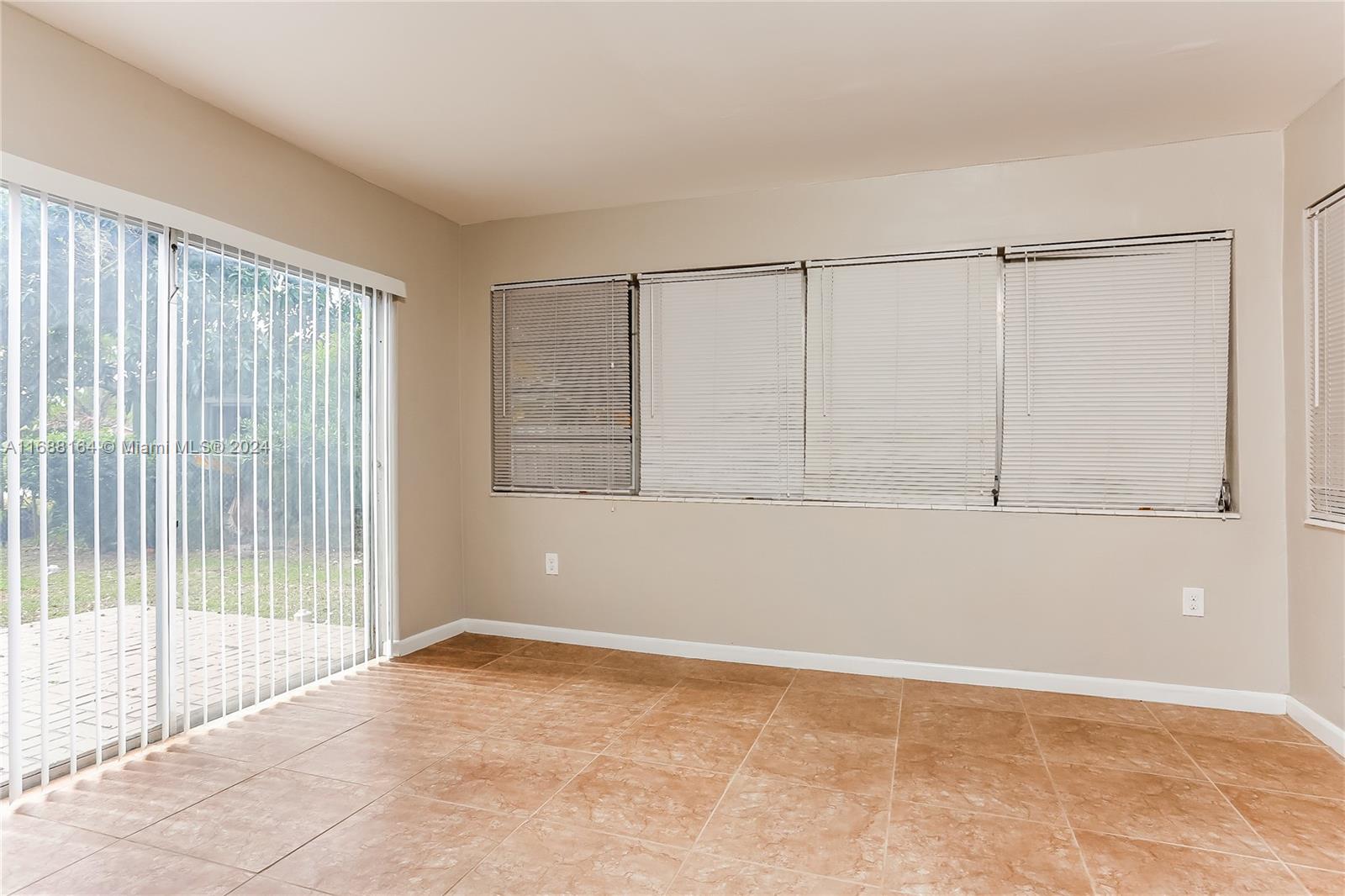BOULEVARD HEIGHTS SEC TEN - Residential Lease
