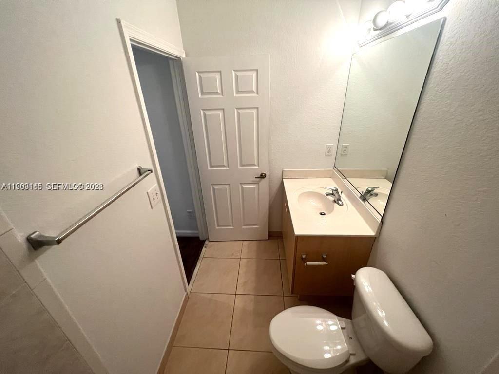 CORAL SPRINGS VILLAGE GRE - Residential Lease