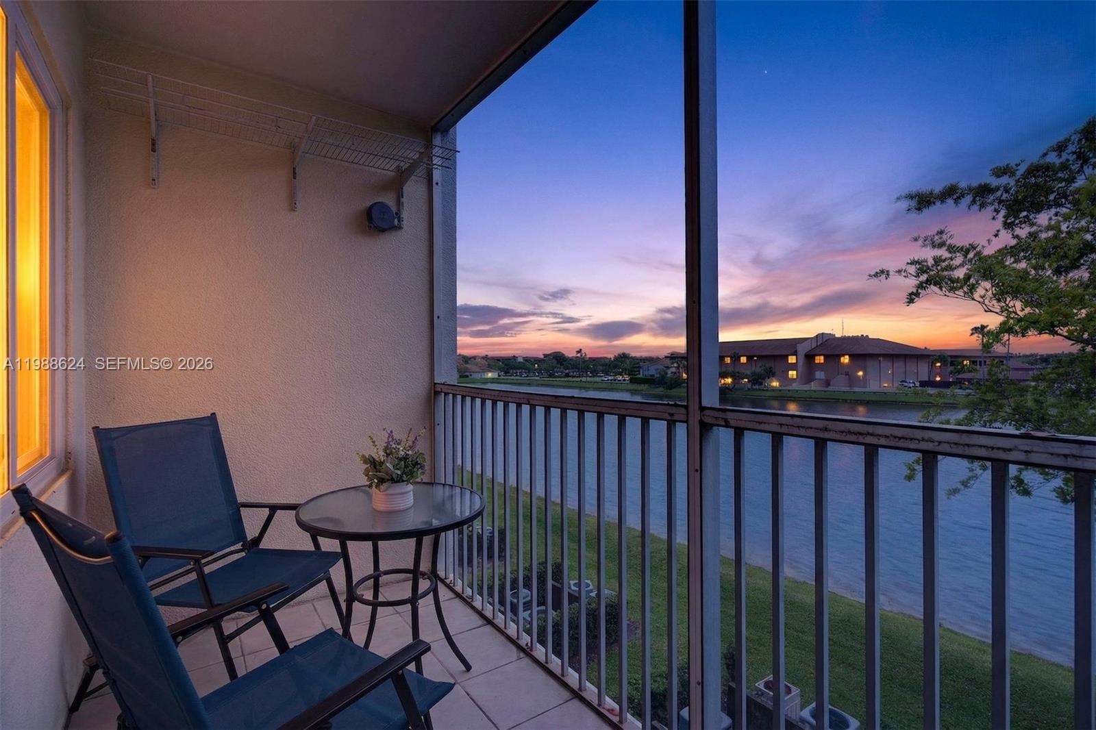 IVANHOE WEST - Residential