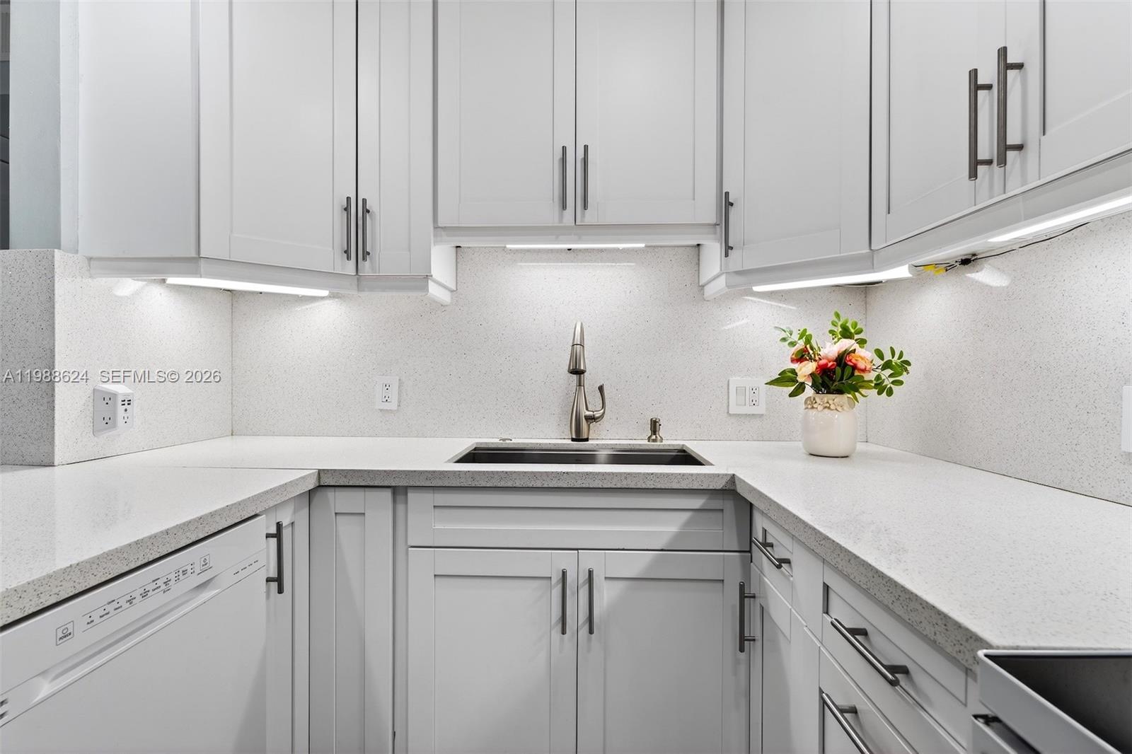 IVANHOE WEST - Residential